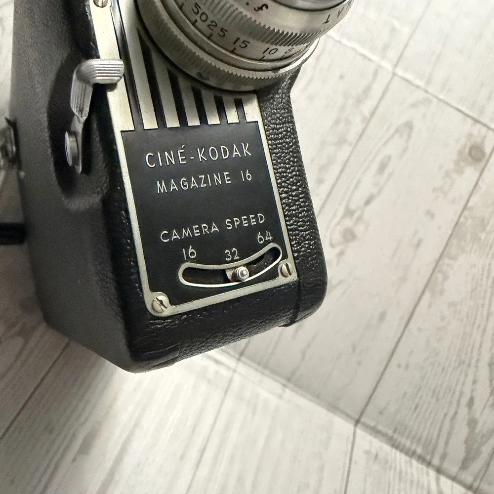 Magazine 16 Cine-Kodak Film Camera Hidden Secret Compartment Stash Valuables